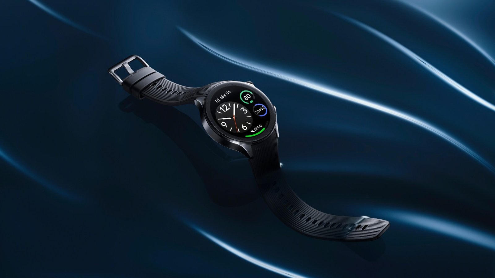 OnePlus Watch 2 trên nền lượn sóng màu xanh